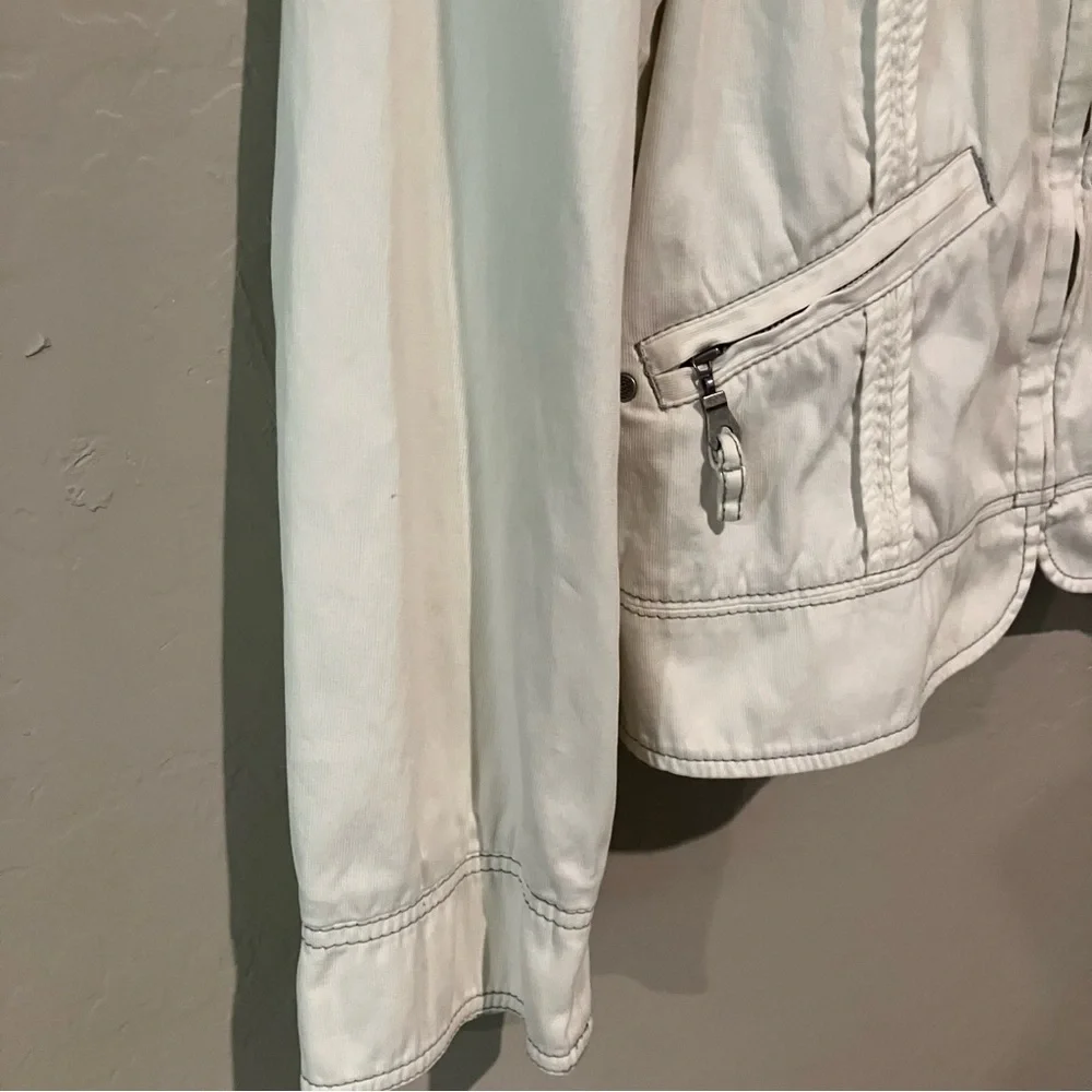 LOFT Ann Taylor Women's Cream Bomber Jacket Size 8 - Picture 3 of 16